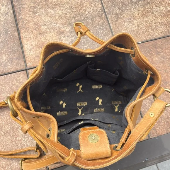 BASEBALLISM Tan GENUINE Leather Backpack with Drawstring and Clasp Closure - Picture 8 of 9